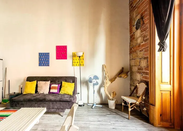 Del Lofts Downtown Hotel *