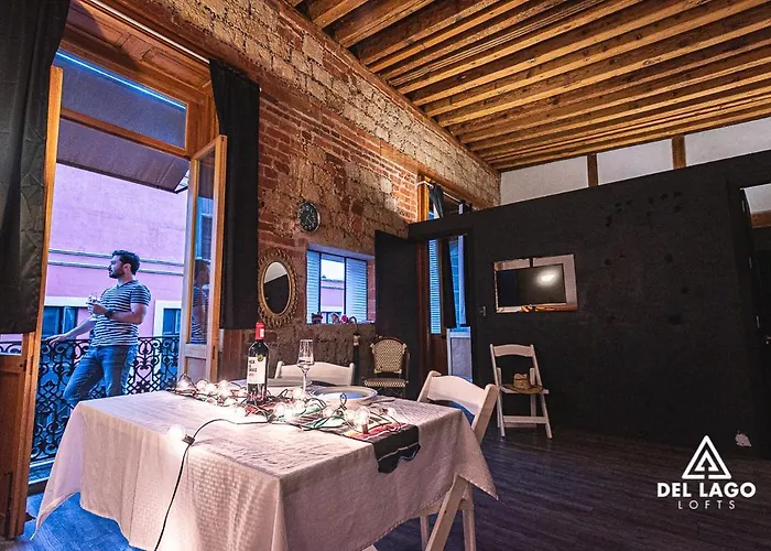 Del Lofts Downtown Hotel
